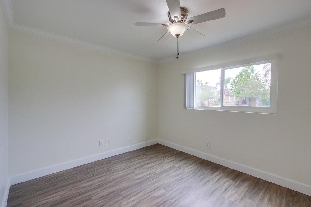 Virtual tour photo 19 of 21 for 3827 Wilson Ave #1