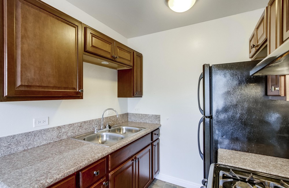 Virtual tour photo 25 of 32 for 3827 Wilson Ave Unit #3843-8