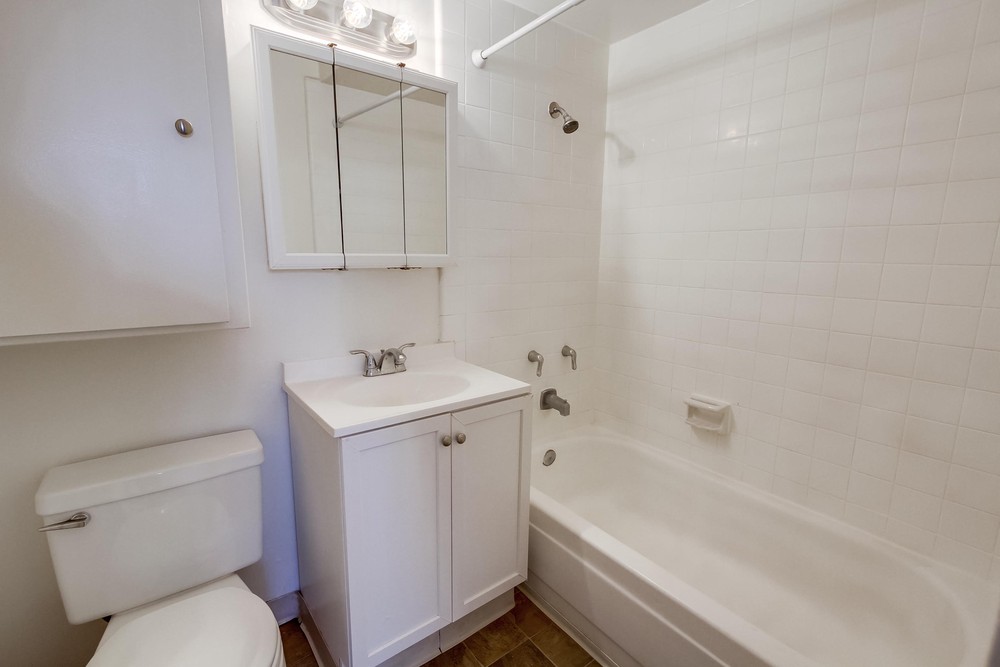 Virtual tour photo 32 of 32 for 3827 Wilson Ave Unit #3843-8