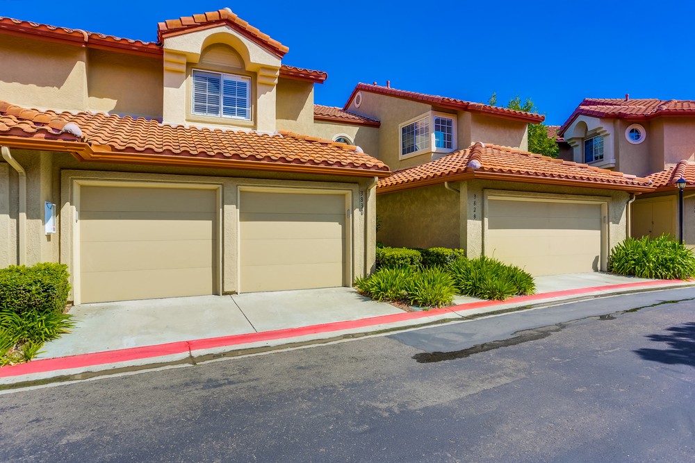 Virtual tour photo 4 of 46 for 3830 Creststone Pl
