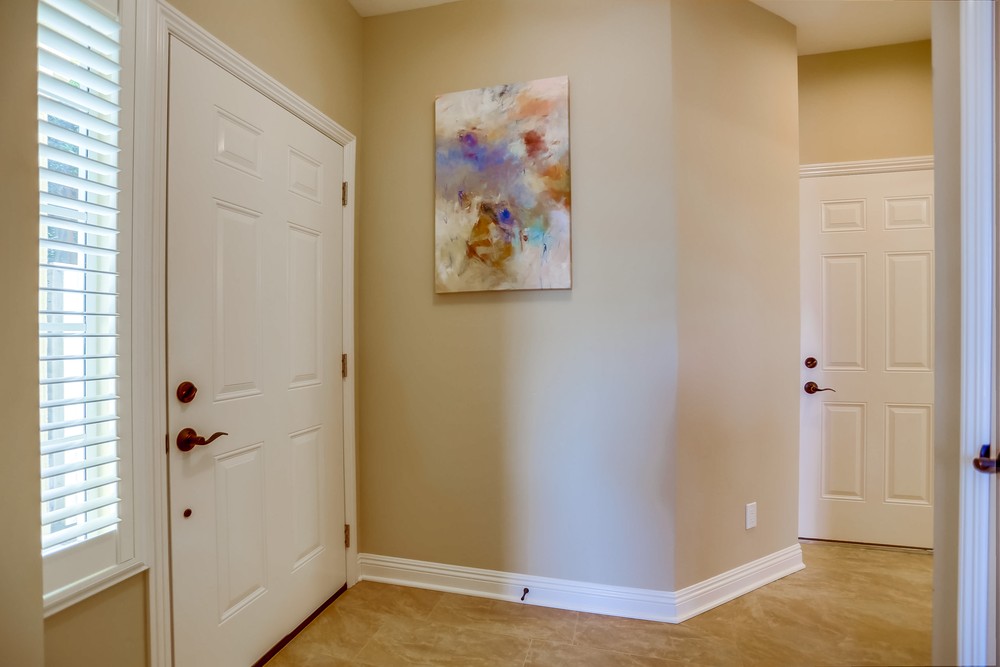 Virtual tour photo 10 of 46 for 3830 Creststone Pl