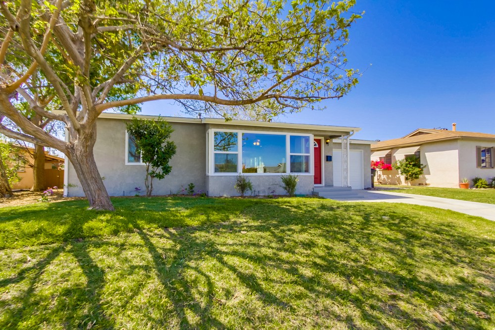 Virtual tour photo 5 of 32 for 3832 Loma Alta Dr