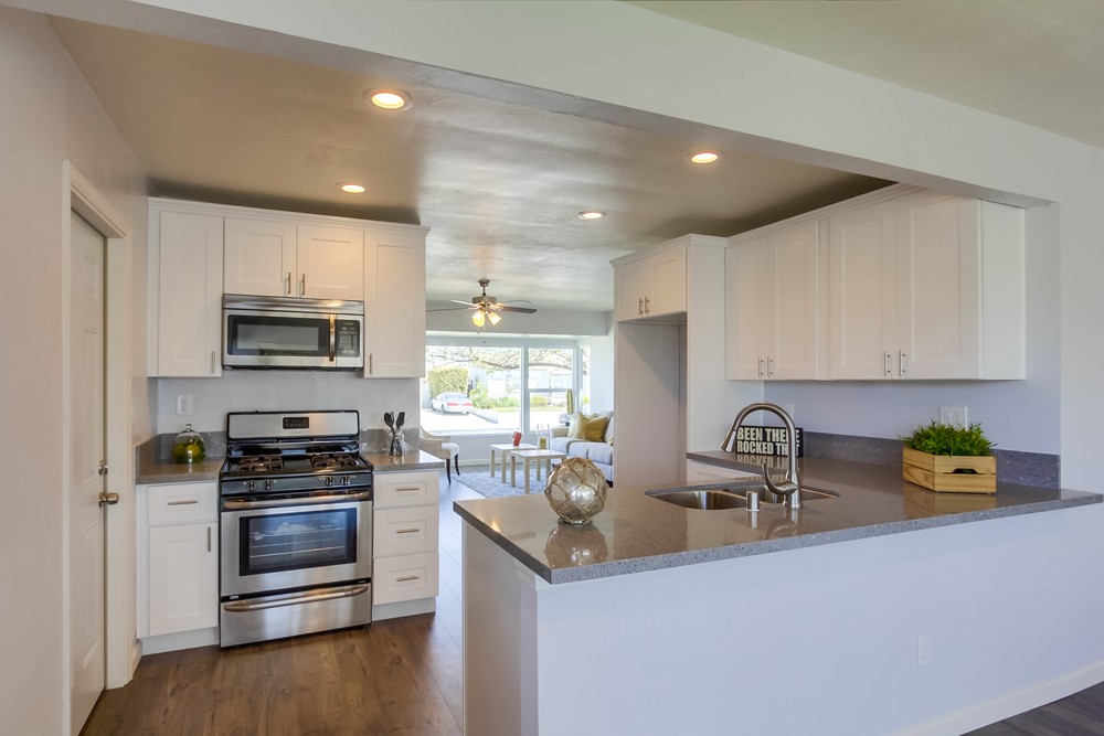 Virtual tour photo 11 of 32 for 3832 Loma Alta Dr