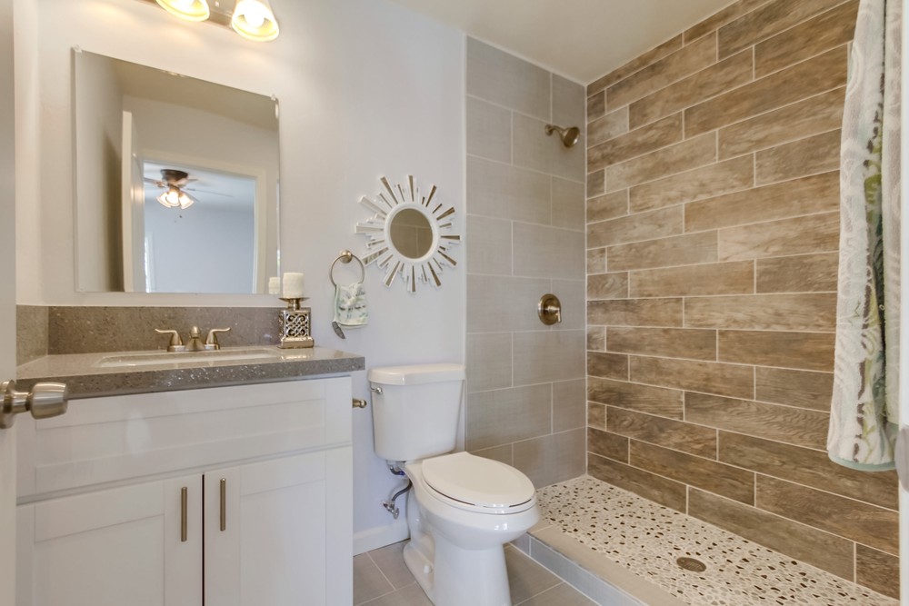 Virtual tour photo 19 of 32 for 3832 Loma Alta Dr
