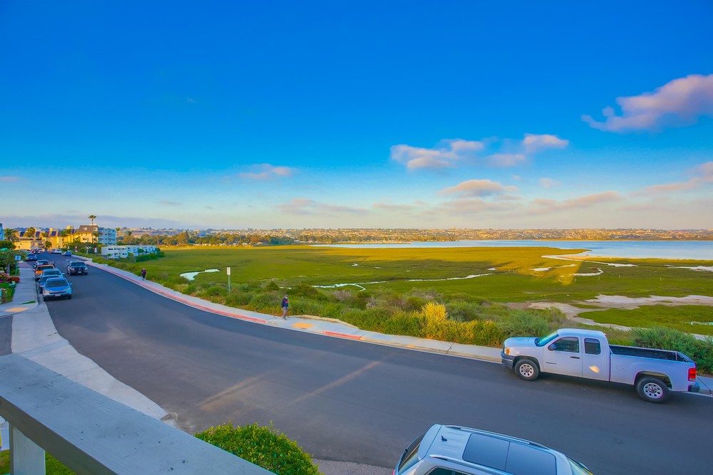 Virtual tour photo 54 of 72 for 3833 Lamont St