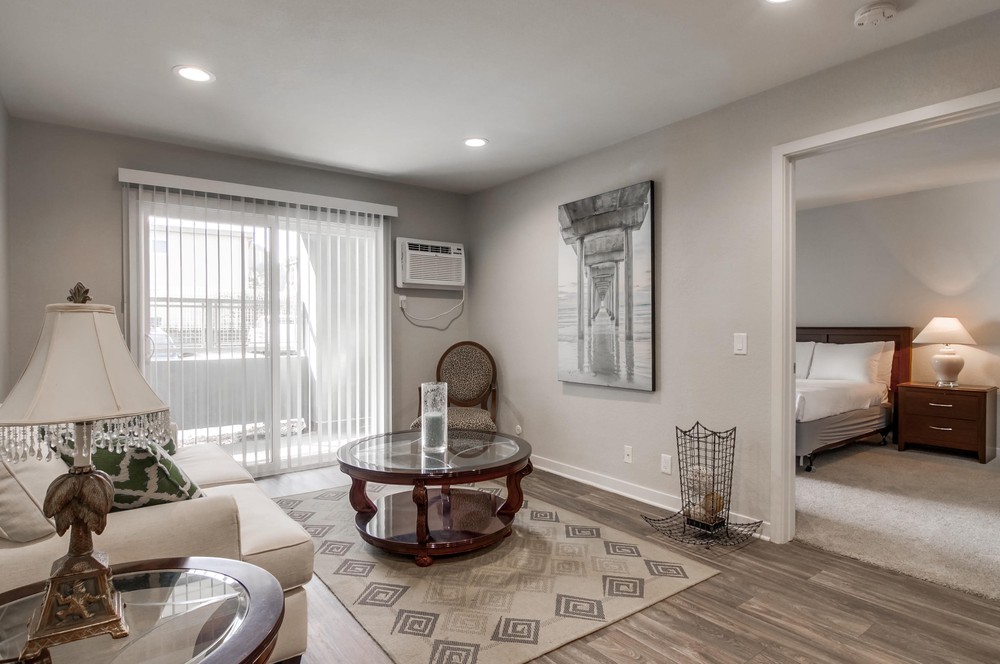 Virtual tour photo 4 of 17 for 3833 Midway Dr