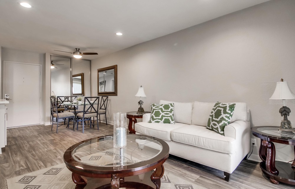 Virtual tour photo 8 of 17 for 3833 Midway Dr