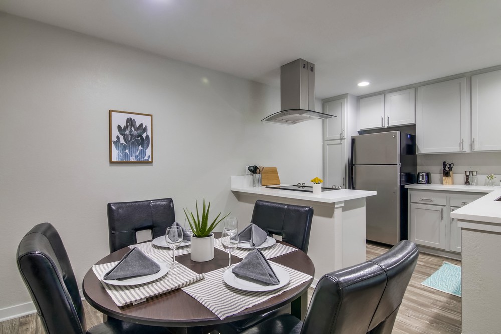 Virtual tour photo 15 of 51 for 3833 Midway Dr