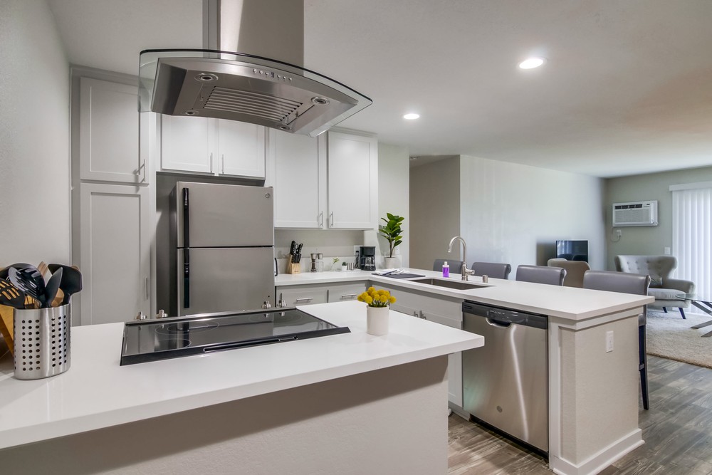 Virtual tour photo 19 of 51 for 3833 Midway Dr
