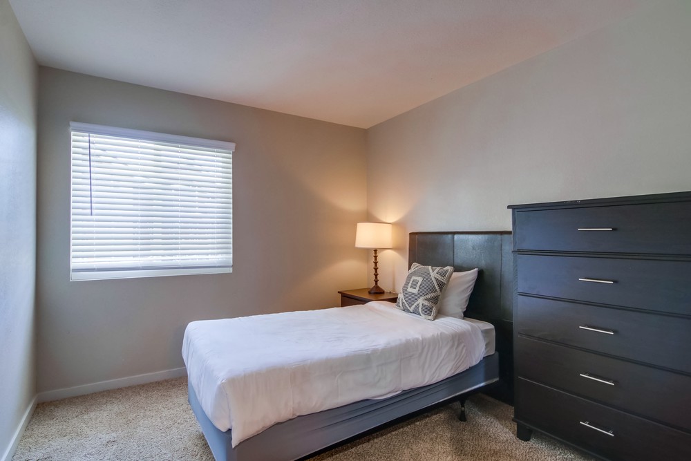 Virtual tour photo 32 of 51 for 3833 Midway Dr