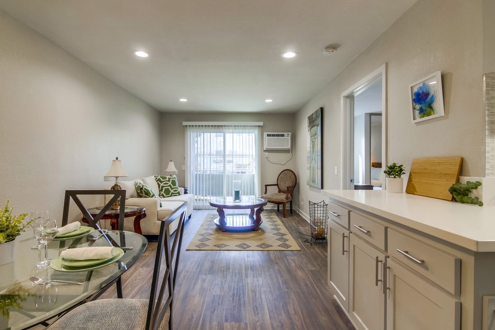 Virtual tour photo 39 of 51 for 3833 Midway Dr