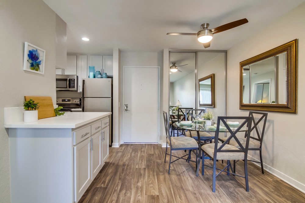 Virtual tour photo 43 of 51 for 3833 Midway Dr