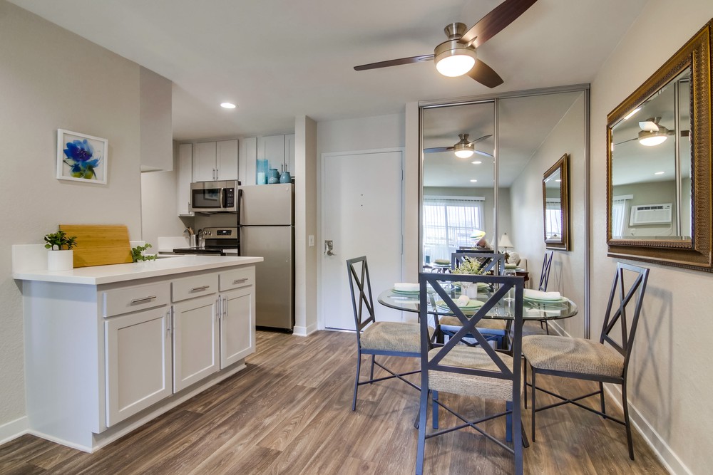 Virtual tour photo 44 of 51 for 3833 Midway Dr