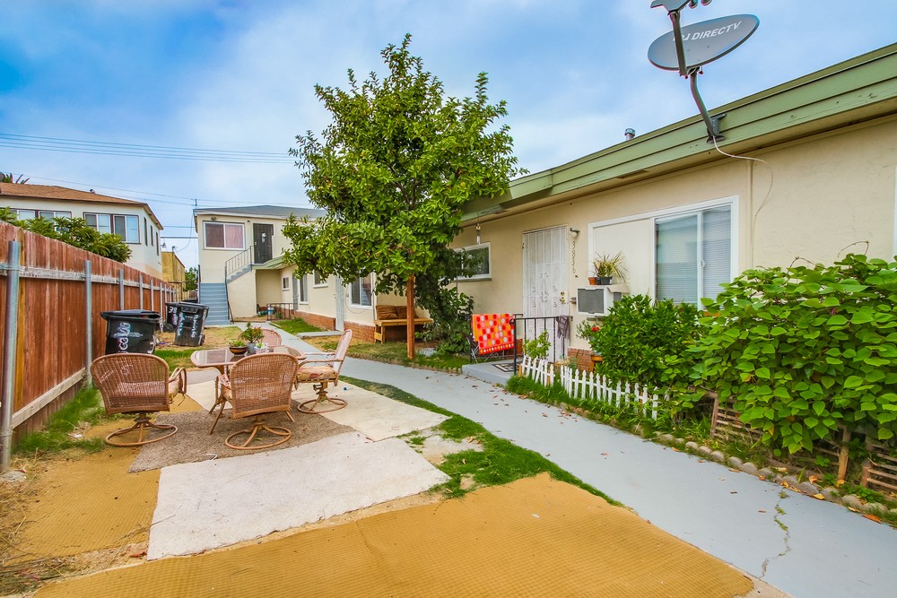 Virtual tour photo 21 of 22 for 3834 Euclid Ave