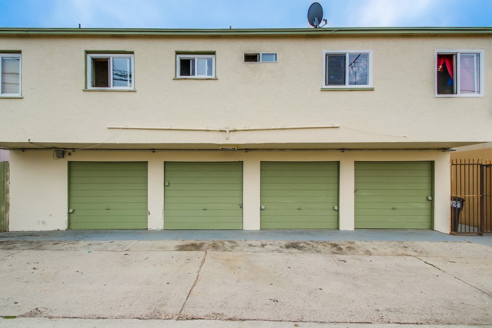 Virtual tour photo 22 of 22 for 3834 Euclid Ave