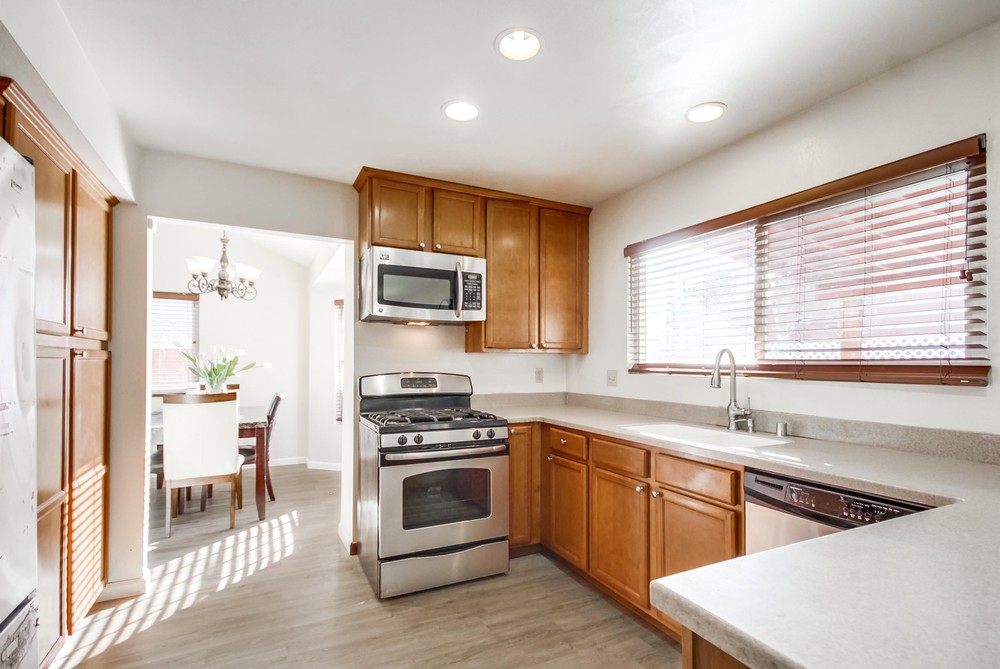 Virtual tour photo 20 of 45 for 384 Brandywood St