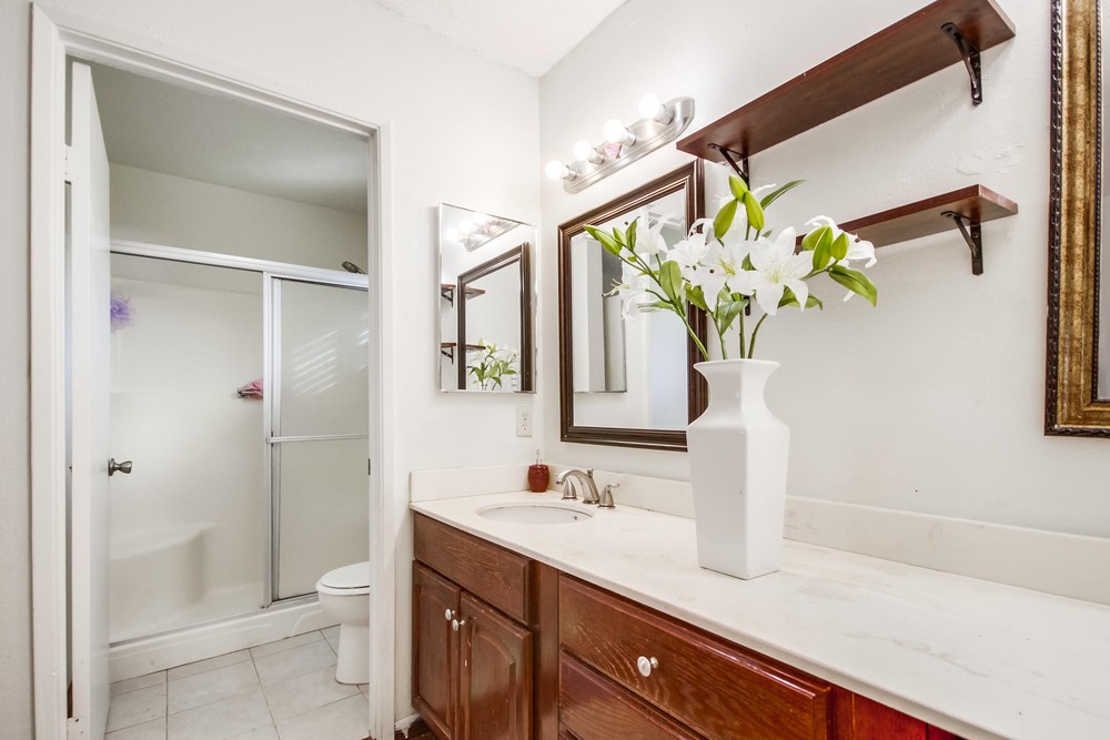 Virtual tour photo 29 of 45 for 384 Brandywood St