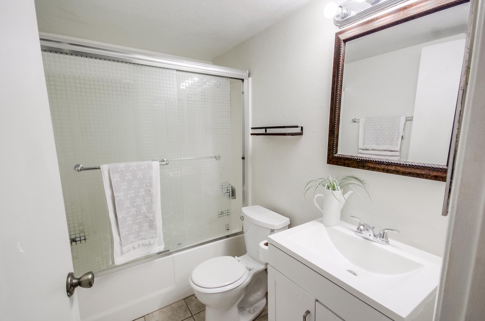 Virtual tour photo 34 of 45 for 384 Brandywood St