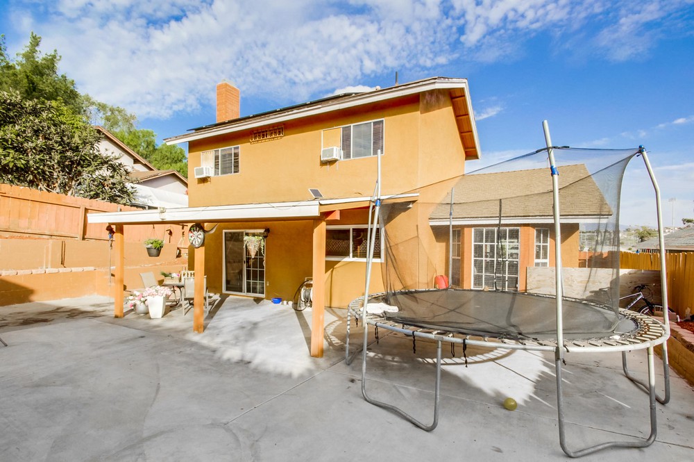 Virtual tour photo 43 of 45 for 384 Brandywood St