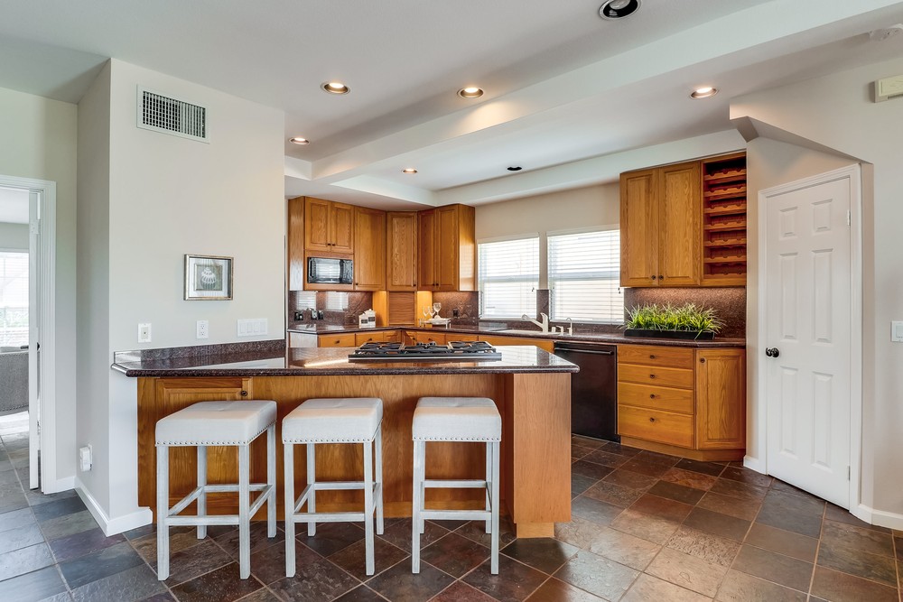 Virtual tour photo 20 of 68 for 3840 Talbot St
