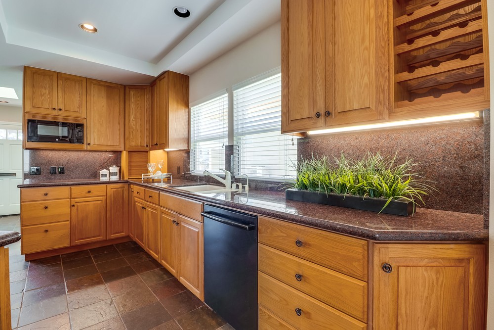 Virtual tour photo 27 of 68 for 3840 Talbot St
