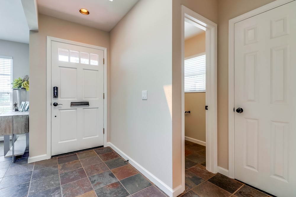 Virtual tour photo 30 of 68 for 3840 Talbot St
