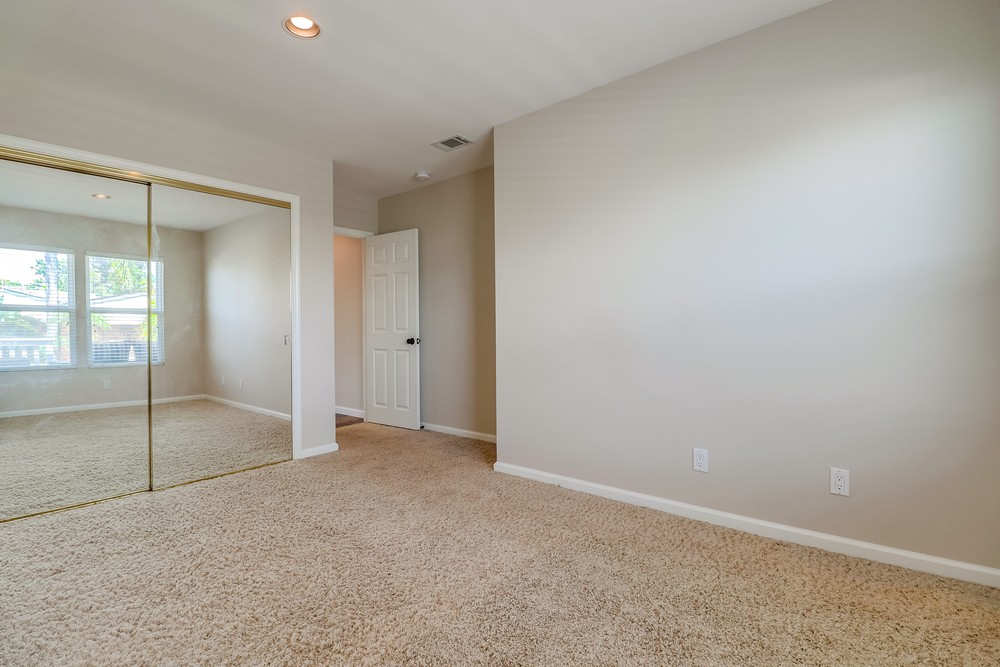 Virtual tour photo 48 of 68 for 3840 Talbot St