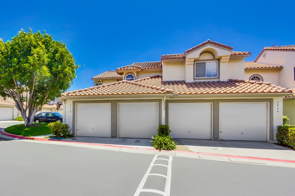 Virtual tour photo 3 of 30 for 3842 Creststone Place