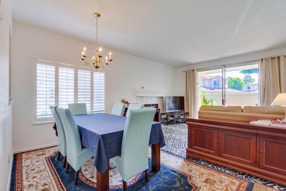 Virtual tour photo 10 of 30 for 3842 Creststone Place