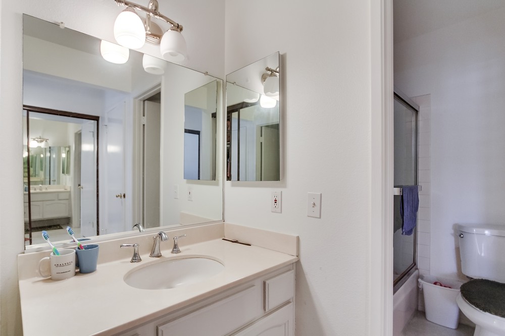 Virtual tour photo 30 of 30 for 3842 Creststone Place
