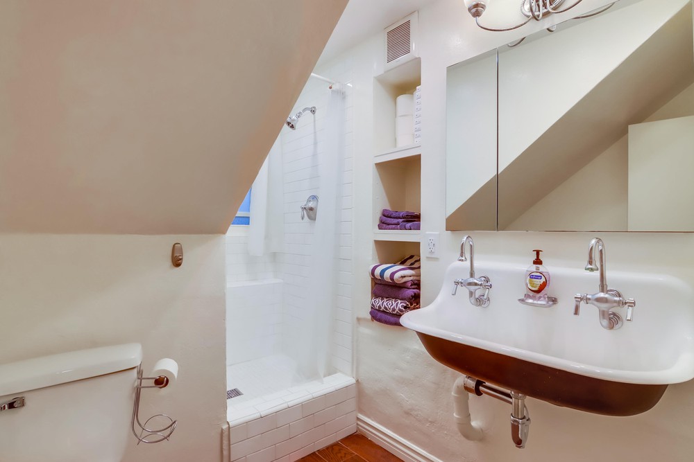 Virtual tour photo 74 of 93 for 3842 Wildwood Rd