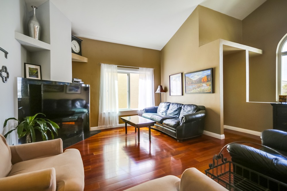 Virtual tour photo 9 of 42 for 3843 Riviera Drive
