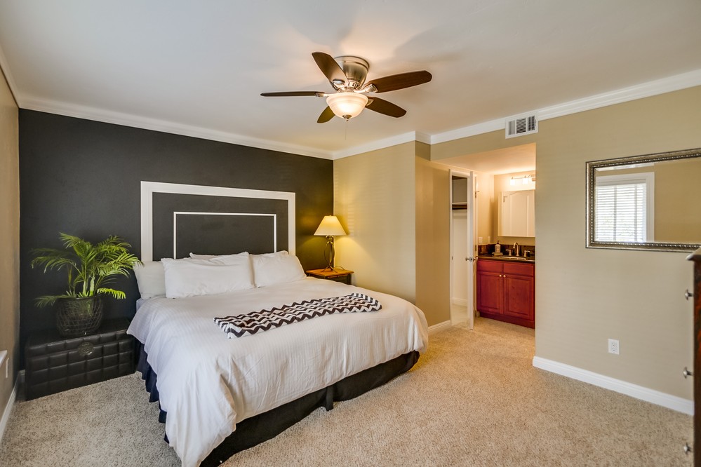 Virtual tour photo 24 of 42 for 3843 Riviera Drive