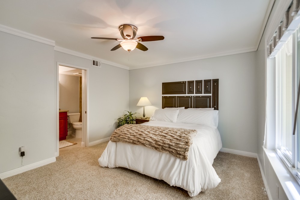 Virtual tour photo 32 of 42 for 3843 Riviera Drive