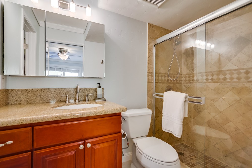 Virtual tour photo 34 of 42 for 3843 Riviera Drive