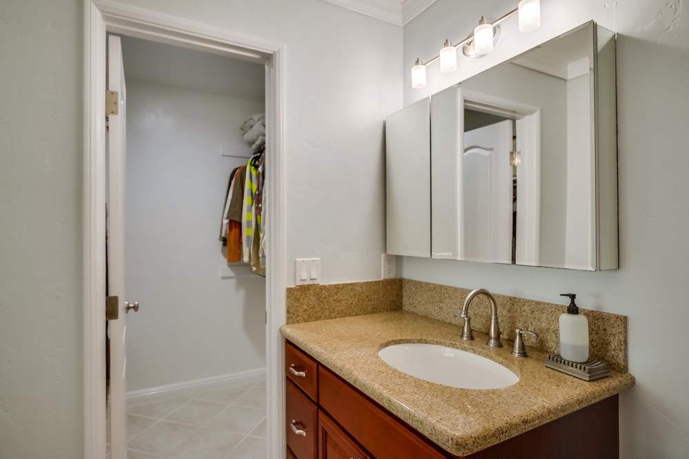 Virtual tour photo 35 of 42 for 3843 Riviera Drive