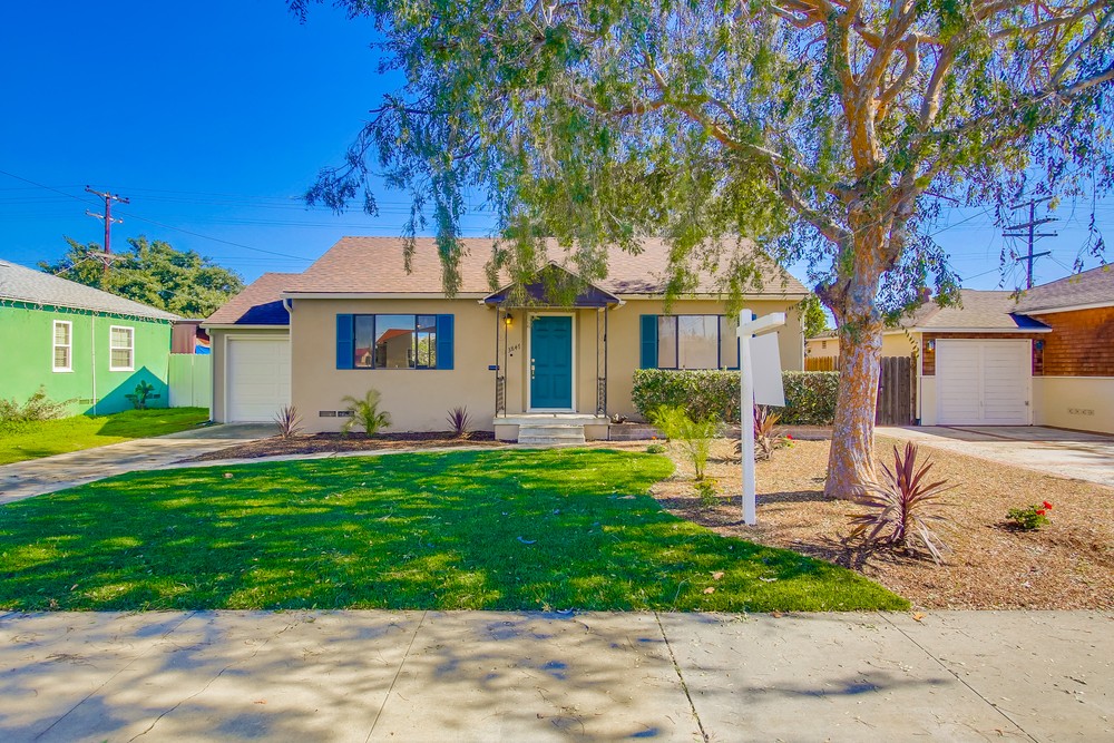 Virtual tour photo 1 of 39 for 3847 69th St