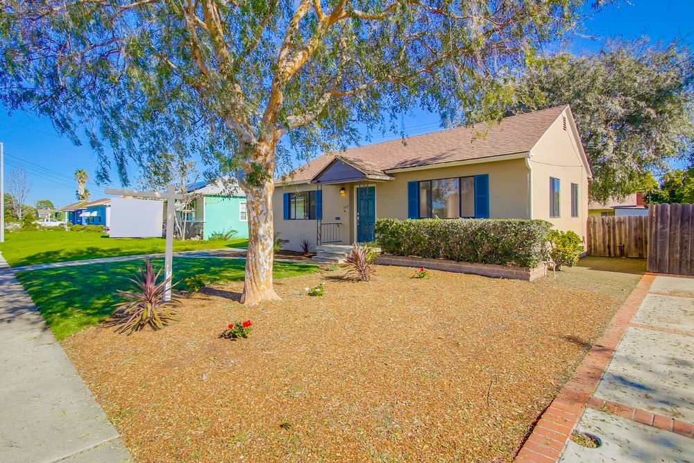 Virtual tour photo 4 of 39 for 3847 69th St