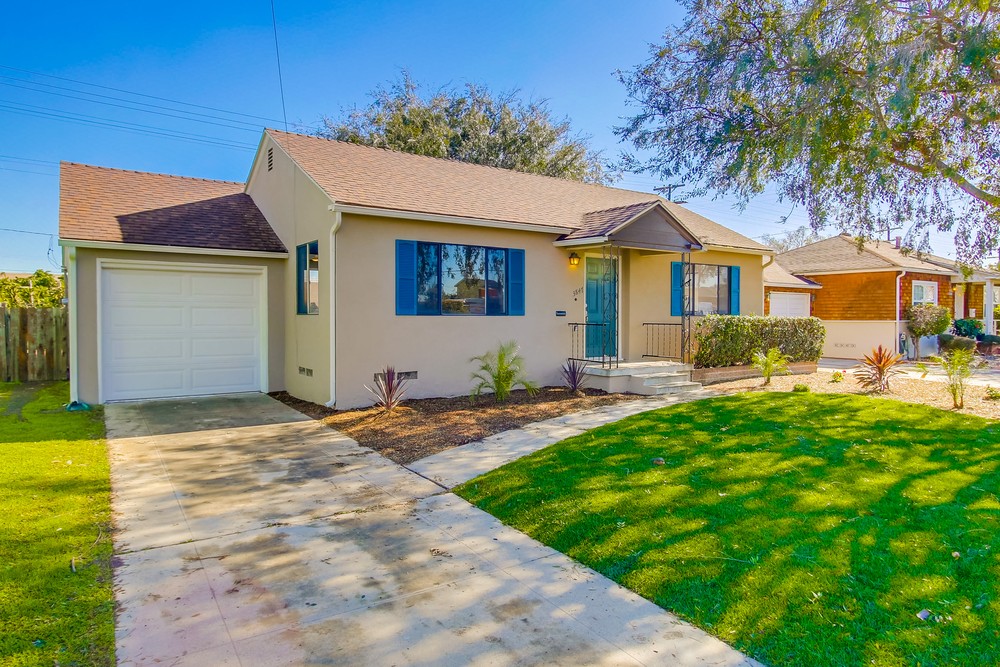 Virtual tour photo 5 of 39 for 3847 69th St