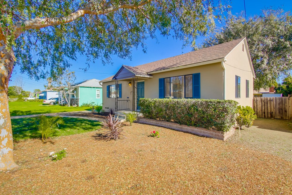 Virtual tour photo 6 of 39 for 3847 69th St