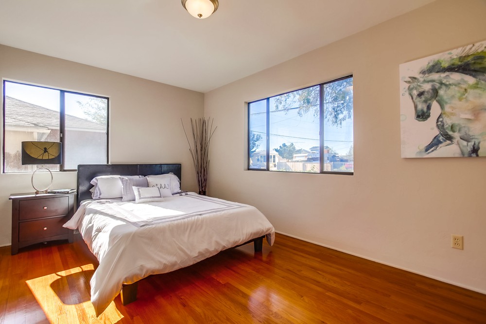 Virtual tour photo 23 of 39 for 3847 69th St