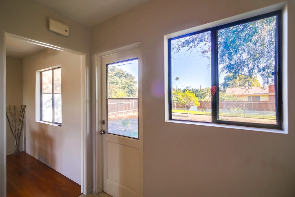 Virtual tour photo 31 of 39 for 3847 69th St