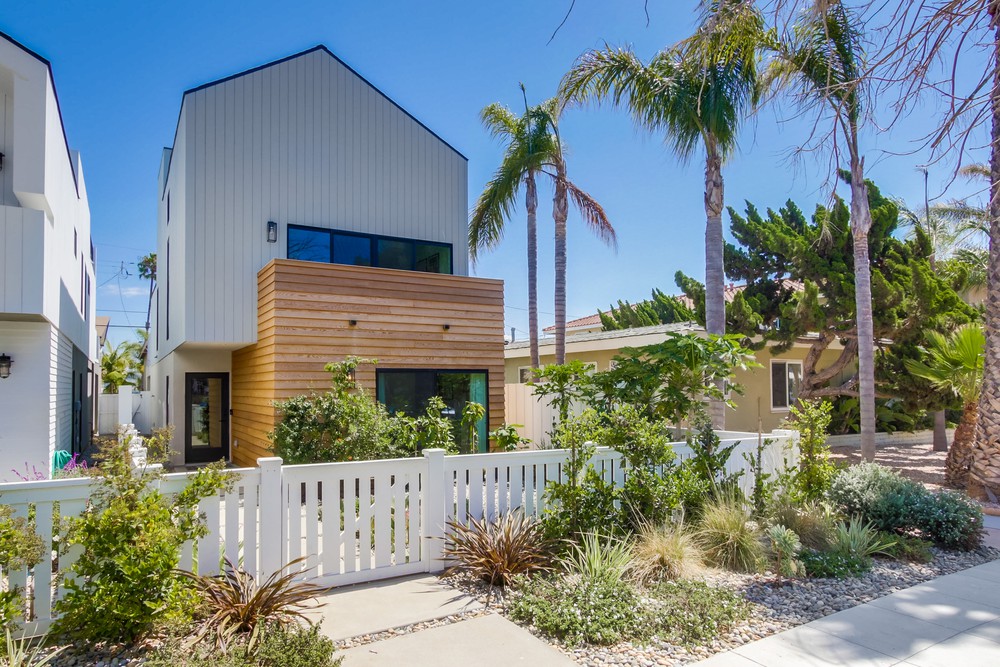 Virtual tour photo 1 of 59 for 3847 Sequoia St