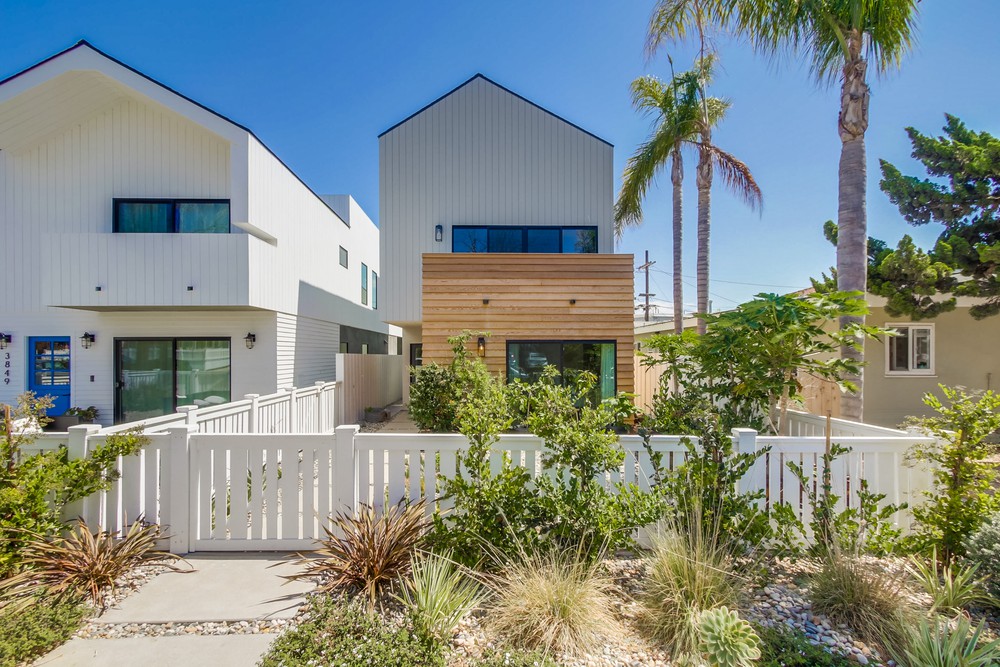 Virtual tour photo 3 of 59 for 3847 Sequoia St
