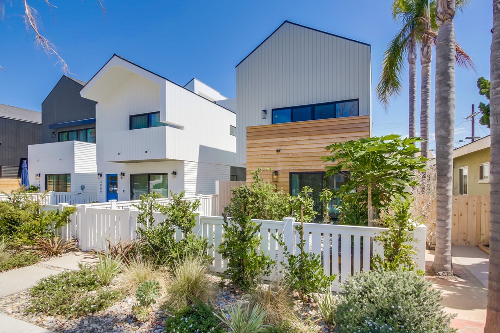 Virtual tour photo 4 of 59 for 3847 Sequoia St