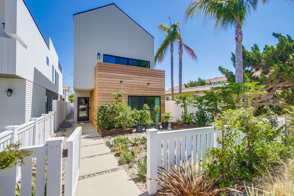 Virtual tour photo 5 of 59 for 3847 Sequoia St