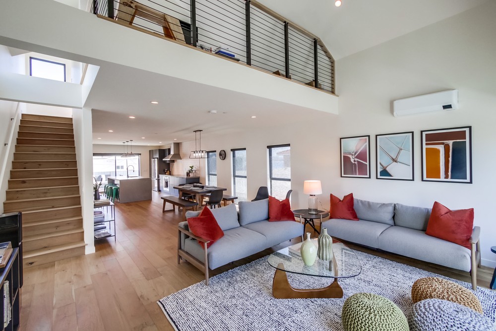 Virtual tour photo 13 of 59 for 3847 Sequoia St