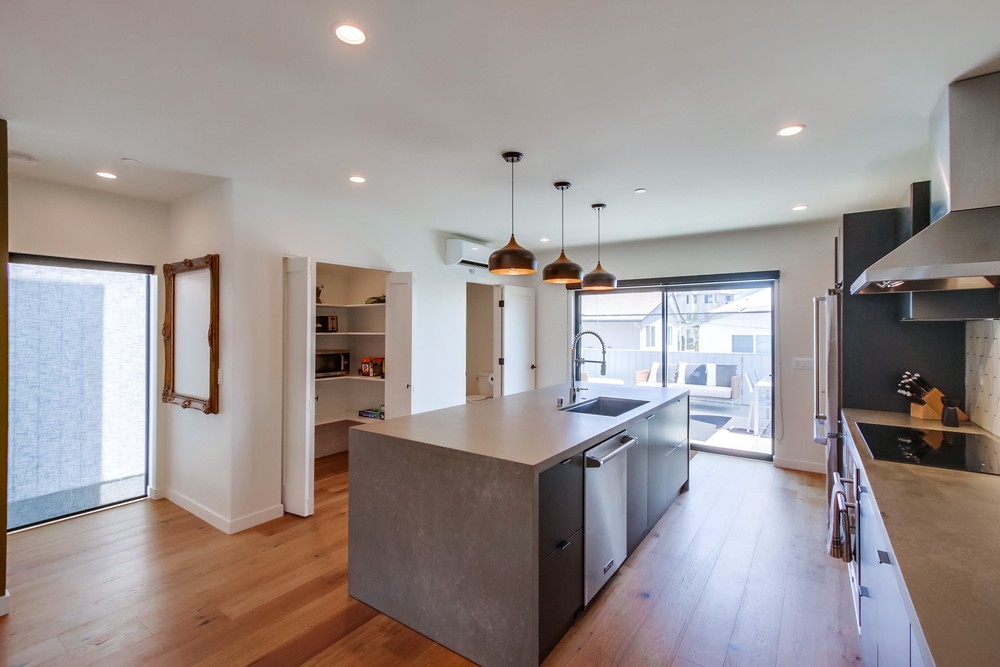 Virtual tour photo 16 of 59 for 3847 Sequoia St