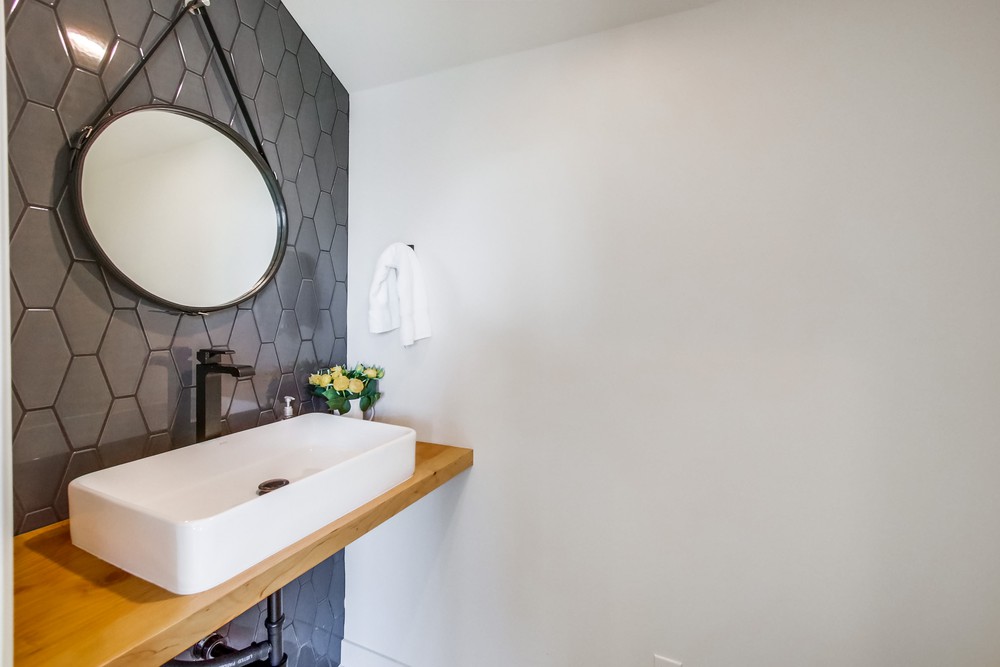 Virtual tour photo 21 of 59 for 3847 Sequoia St