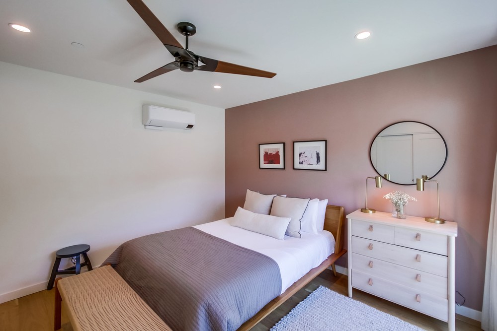 Virtual tour photo 28 of 59 for 3847 Sequoia St